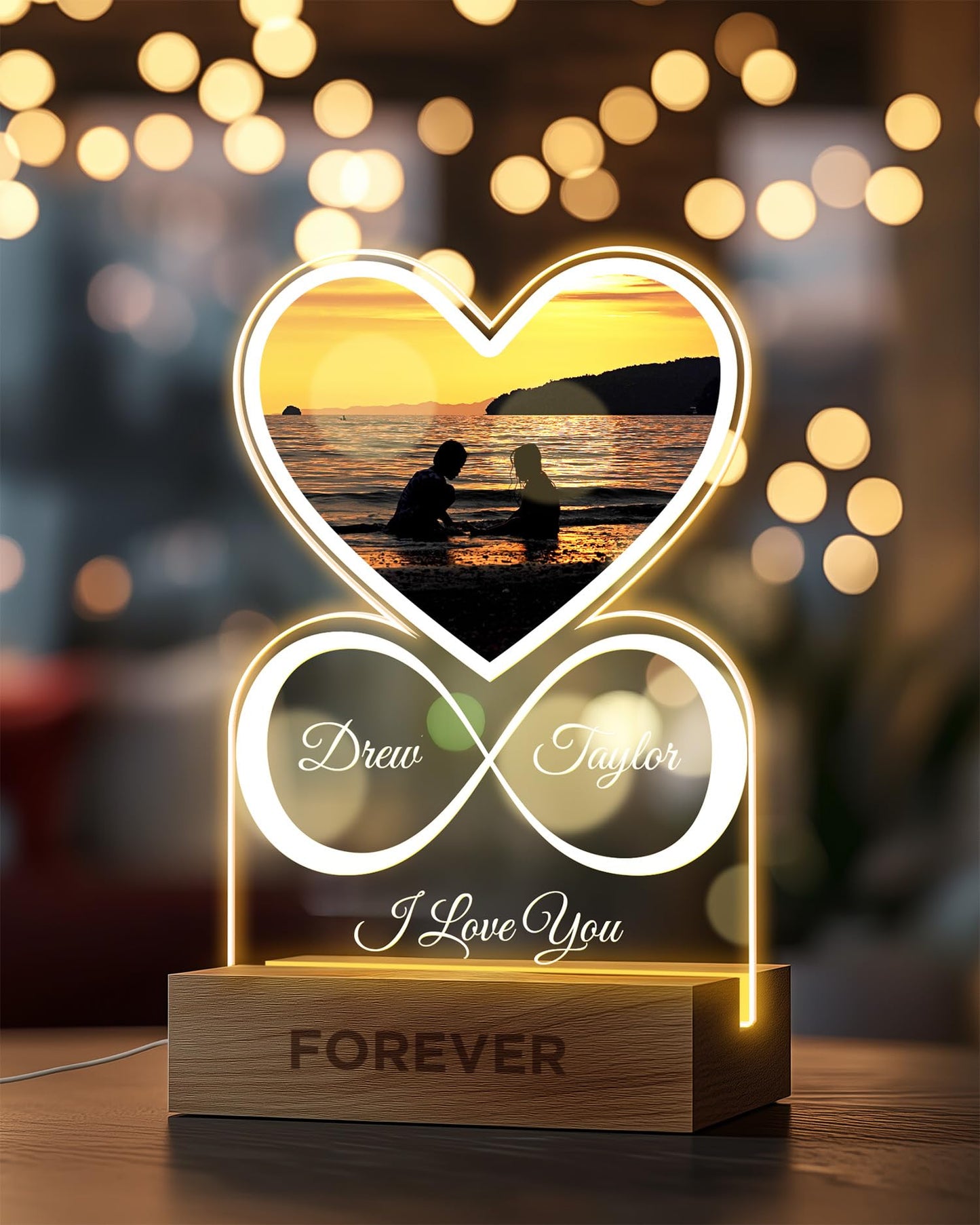 Panorama Lámpara Personalizada - Corazón e Infinito Dos - 15x22 cm - Iluminación LED Nocturna ideal para la Mesita Noche - Regalos Originales para Hombre, Mujer, Parejas en San Valentín o Aniversario