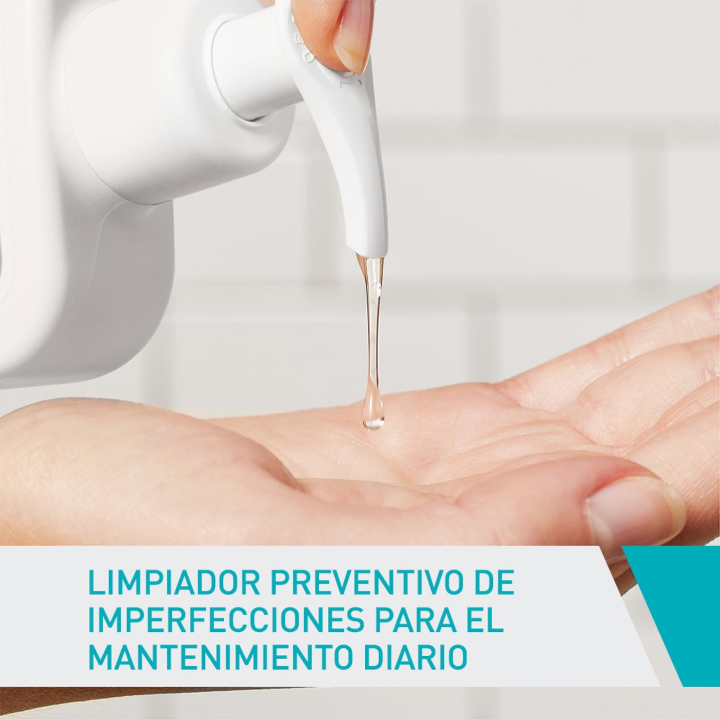 CeraVe Gel Limpiador Control Imperfecciones, Para Piel con Tendencia Acneica y Grasa, Reduce el Acné, los Puntos Negros y Mejora los Poros, Tratamiento en Gel con Ácido Salicílico, 236ml